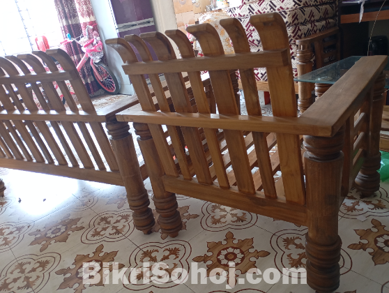 পাঁচ সিটের সোফা